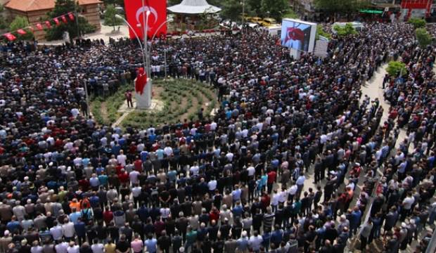 Şehit Uzman Çavuş Özer'i onbinler uğurladı
