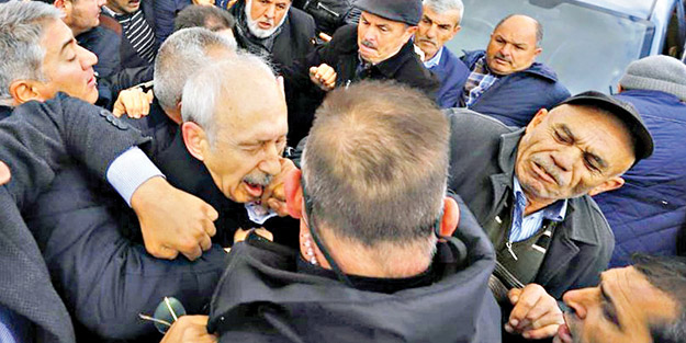 Şehit yakınlarını bir bir fişlediler