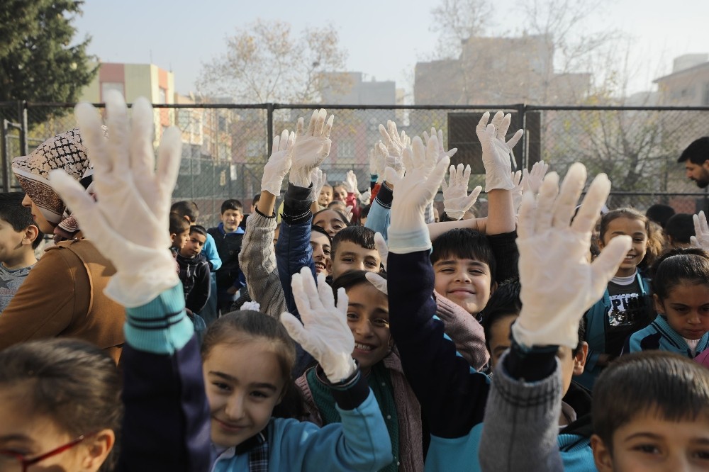Şehitkamil’de temizlik harekatı yapıldı 