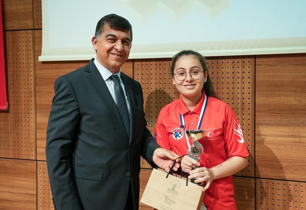 Şehitkamilli milli sporcu, satranç olimpiyatlarında hamle yapacak