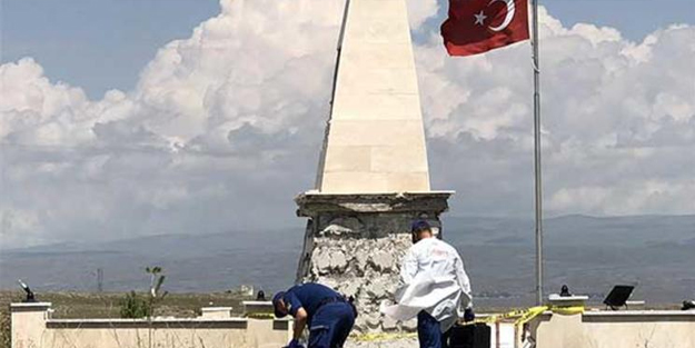 Şehitler anıtına aşağılık saldırı!