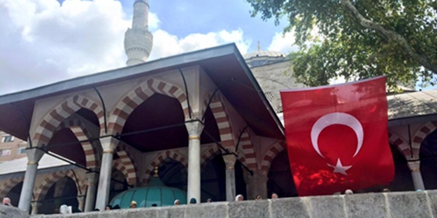 Şehitler için böyle dua edildi - VIDEO