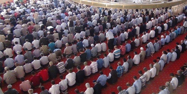 90 bin camide şehitlerimiz için hatim indirilecek!