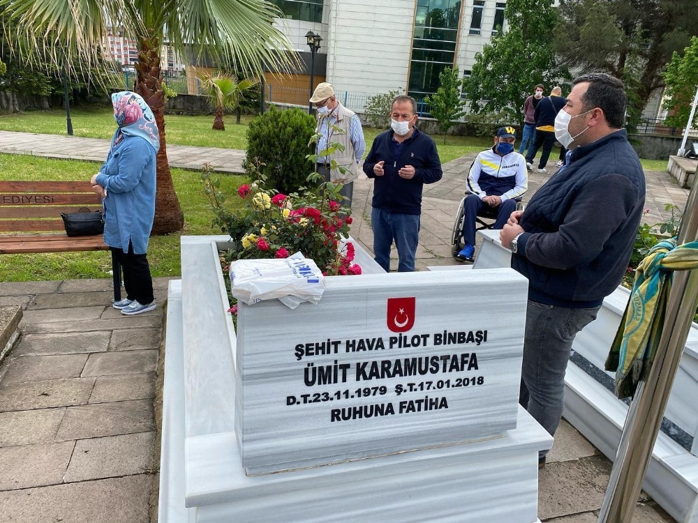 Şehitler yad edildi 