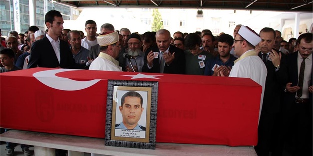 Şehitlerimiz son yolculuğuna uğurlanıyor