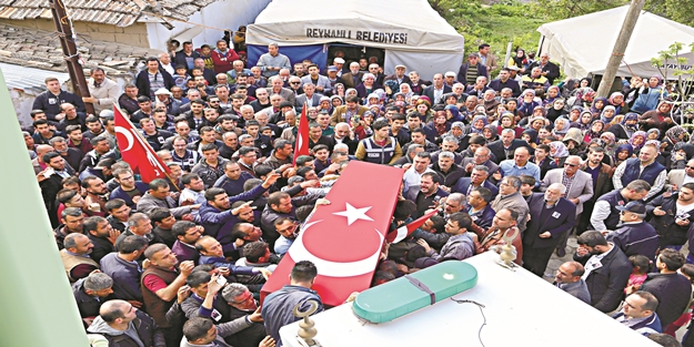 Şehitlerimizi dualarla uğurladık