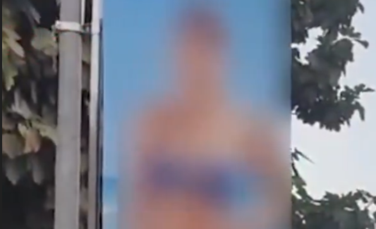 Şehitliğin dibine rezalet afiş! Vatandaşlar isyan etti: Bu saygısızlık kabul edilemez!