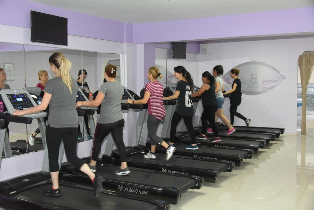 Şehzadeler Kadın Spor Merkezi’nde kış sezonu kayıtları başladı 