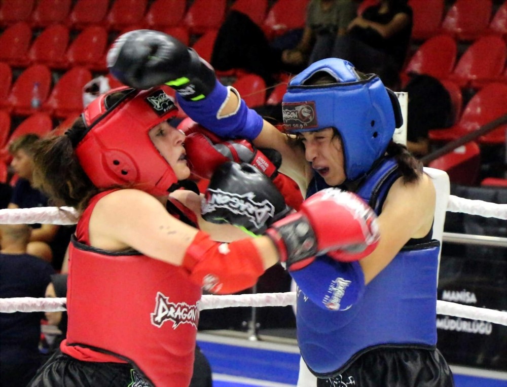 Şehzadeler, Muaythai Zafer Kupası’na damga vurdu 