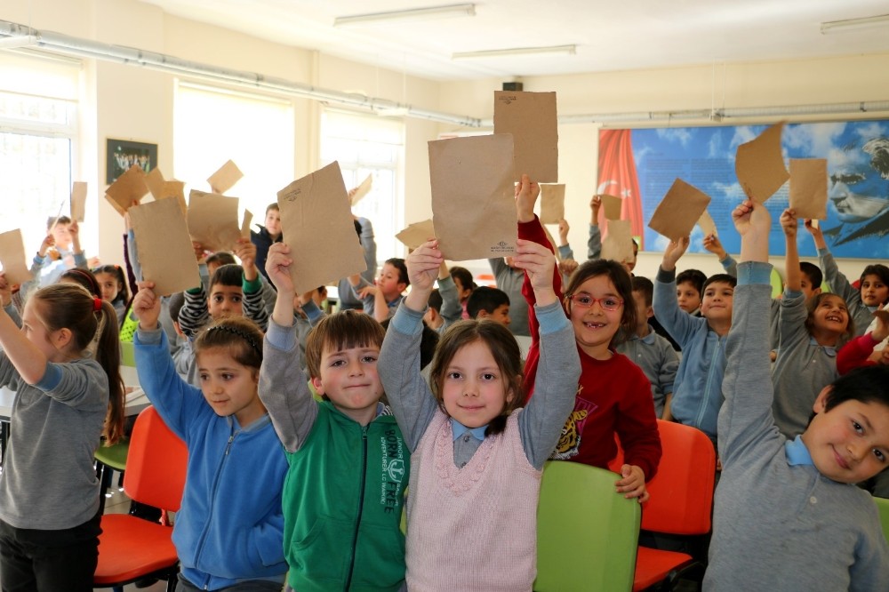 SEKA Kağıt Müzesi köy okullarına ulaşıyor 