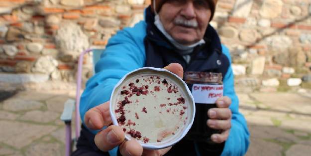 Şeker hastaları için tercih orjinal karadut pekmezi! Dut pekmezi faydaları ve kullanımı