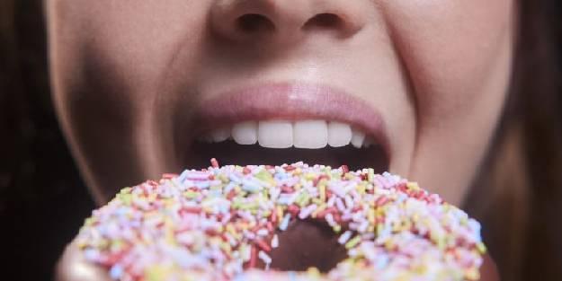 Şeker tüketimi bağışıklık sistemini savunmasız bırakıyor