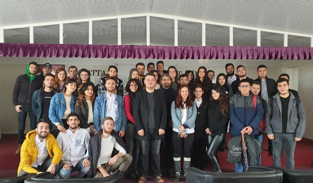 Sektörün tecrübeli isimleri Davutlar MYO öğrencilerine ile buluştu 