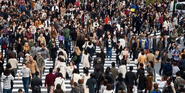 Seküler- kapitalist sistem bir halkı yok ediyor: Japon nüfusu yok olmanın eşiğinde!