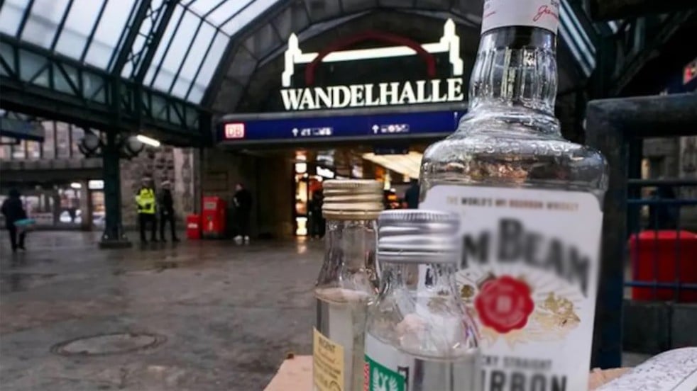 Seküler laik kesim bunu beklemiyordu! Alkol tüketimini yasaklama kararı alındı
