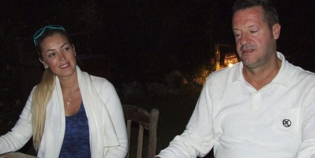 Seküler mahallede para dalaşı! Benim sayemde meşhur oldun vereceksin