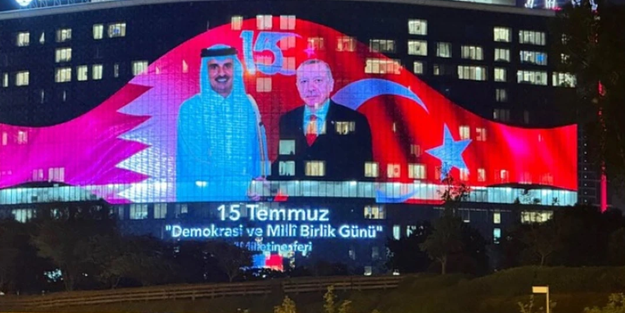 Sekülerlerin dostu Yunanistan'da böyle şeyler göremezsiniz! Katar'da 15 Temmuz etkinliği yapıldı