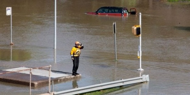 Sel felaketinde 9 kişi öldü