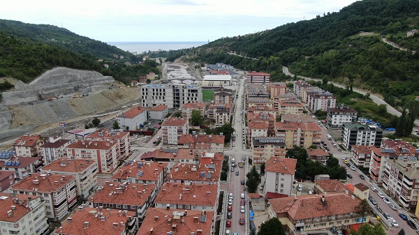 Sel felaketinin ardından döndü! Ailesine umut oldu