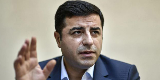 Selahattin Demirtaş ile PKK terör örgütü arasında danışıklı dövüş! Örgüt saldırıyı üstlendi, Demirtaş 'demokrasi' dedi