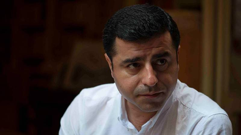 Selahattin Demirtaş yine zırvaladı! Sen kimi kandırıyorsun be adam