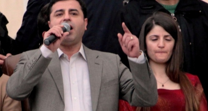 Selahattin Demirtaş’ın katıldığı Nevruz'da olaylar çıktı