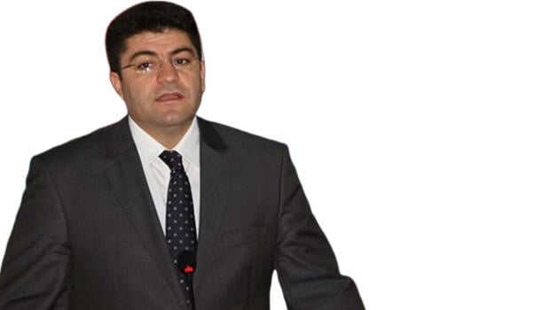Selaları susturmaya çalışan kaymakama hapis cezası