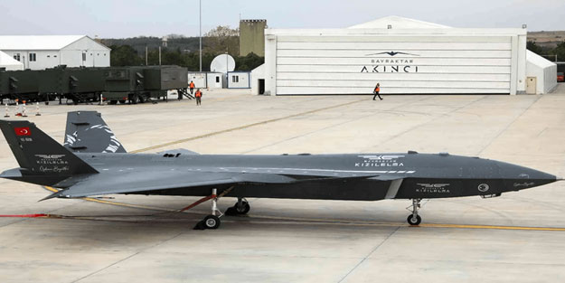 Selçuk Bayraktar canlı yayında açıkladı: F-35'in pabucunu dama atacak