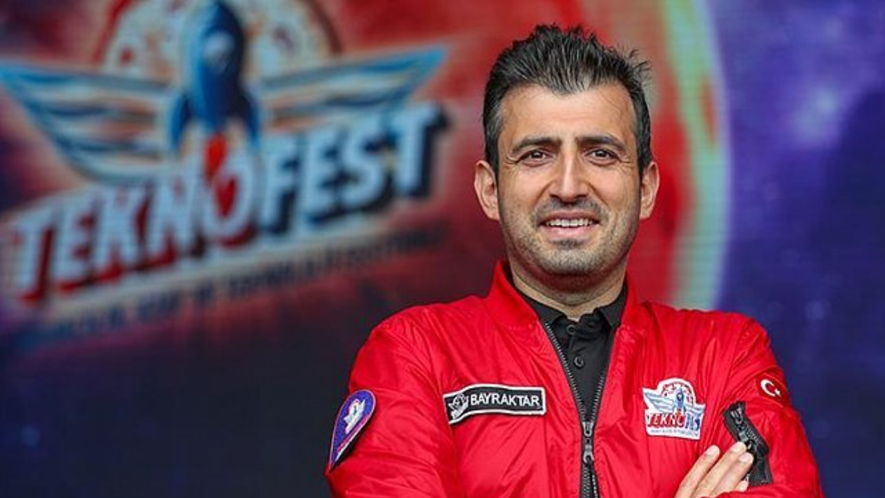 Selçuk Bayraktar heyecanlandırdı! İşte göğüs kabartan görüntüler