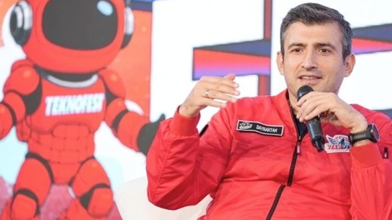 Selçuk Bayraktar: İnşallah tam bağımsız, müreffeh Türkiye'yi buradaki genç kardeşlerimiz inşa edecek