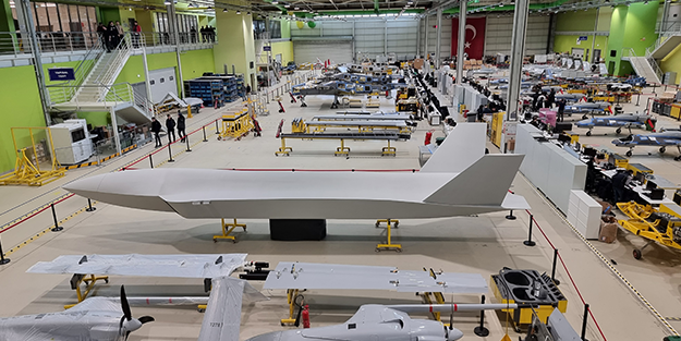 Selçuk Bayraktar milyonlara duyurdu: Türkiye yüzyılına damga vuracak