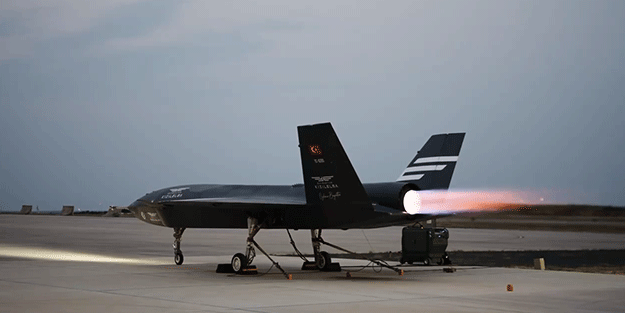 Selçuk Bayraktar, paylaştı! Kızılelma, Motor Çalıştırma Testi’ni başarıyla tamamladı