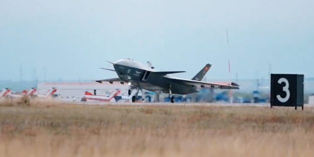 Selçuk Bayraktar'dan heyecanlandıran KIZILELMA paylaşımı