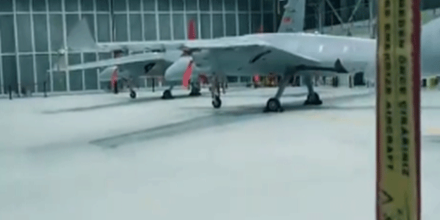 Selçuk Bayraktar’dan müthiş paylaşım! ‘Yeme de yanında uç’