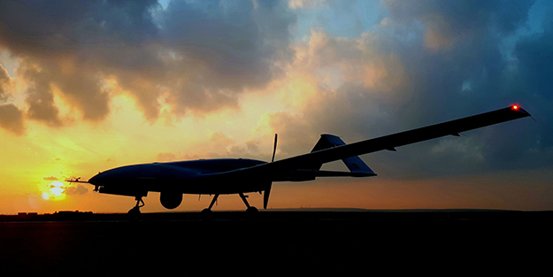 Selçuk Bayraktar'ın kapısını çaldılar! Asya ülkesi 'Bayraktar TB2 SİHA istiyoruz' diyerek dünyaya duyurdu