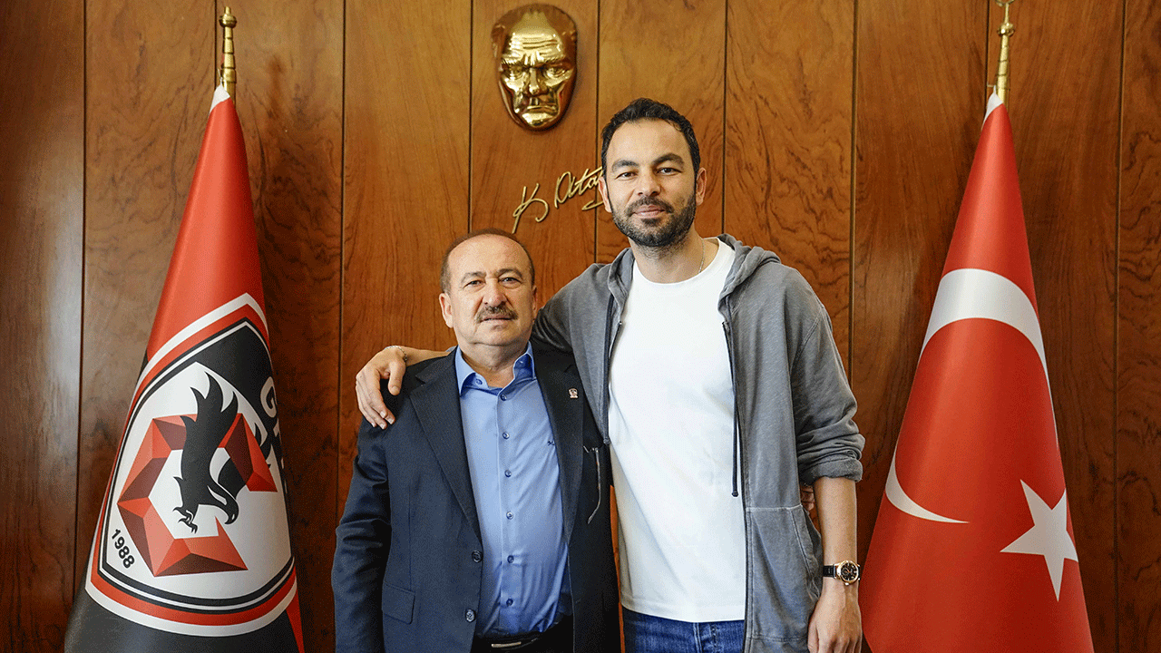 Selçuk İnan ile yollar ayrıldı