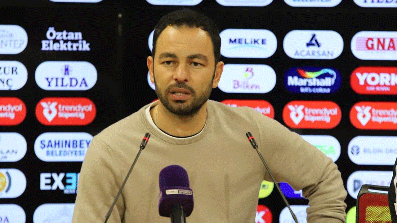 Selçuk İnan oyuncularını tebrik etti