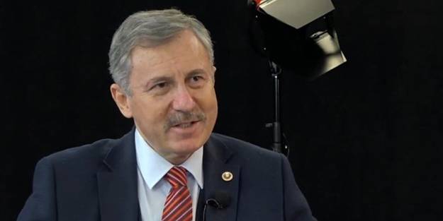 Kendi maskesini kendisi indirdi! Çıkarı olunca 
