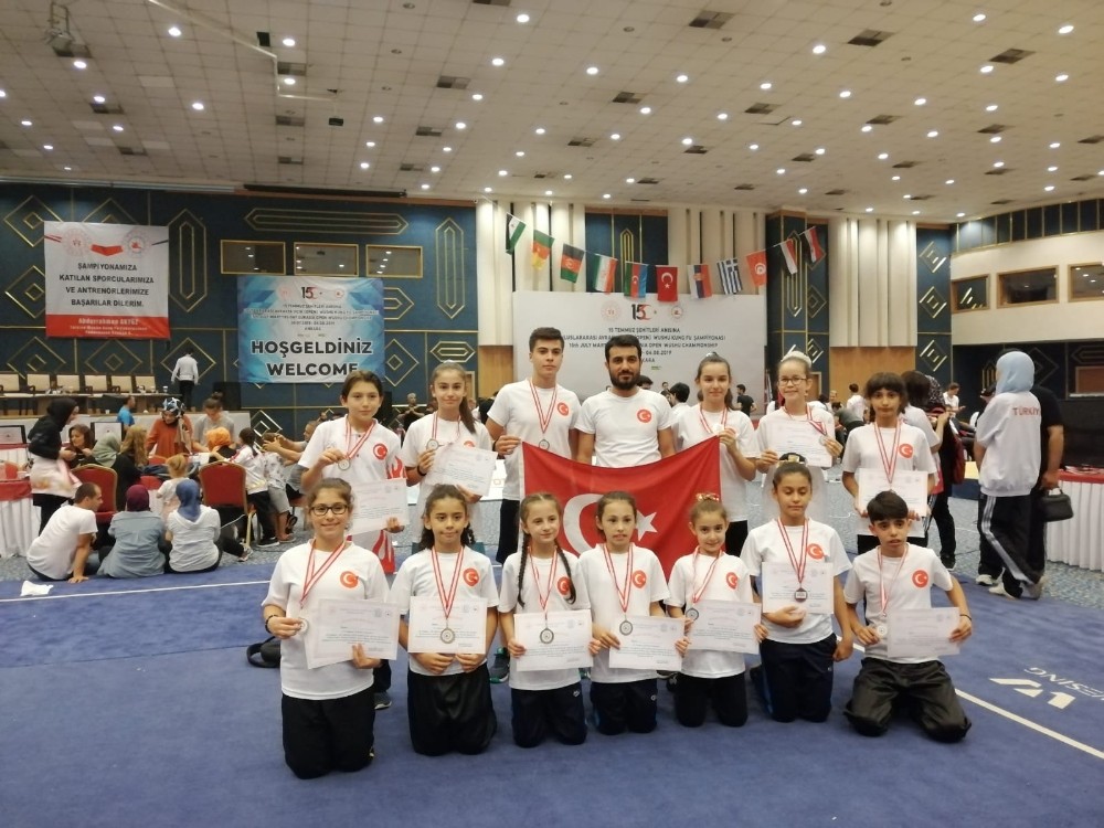 Selçuklu Belediyespor Wushu Kung-Fu Takımı Balkan Şampiyonasına damga vurdu 