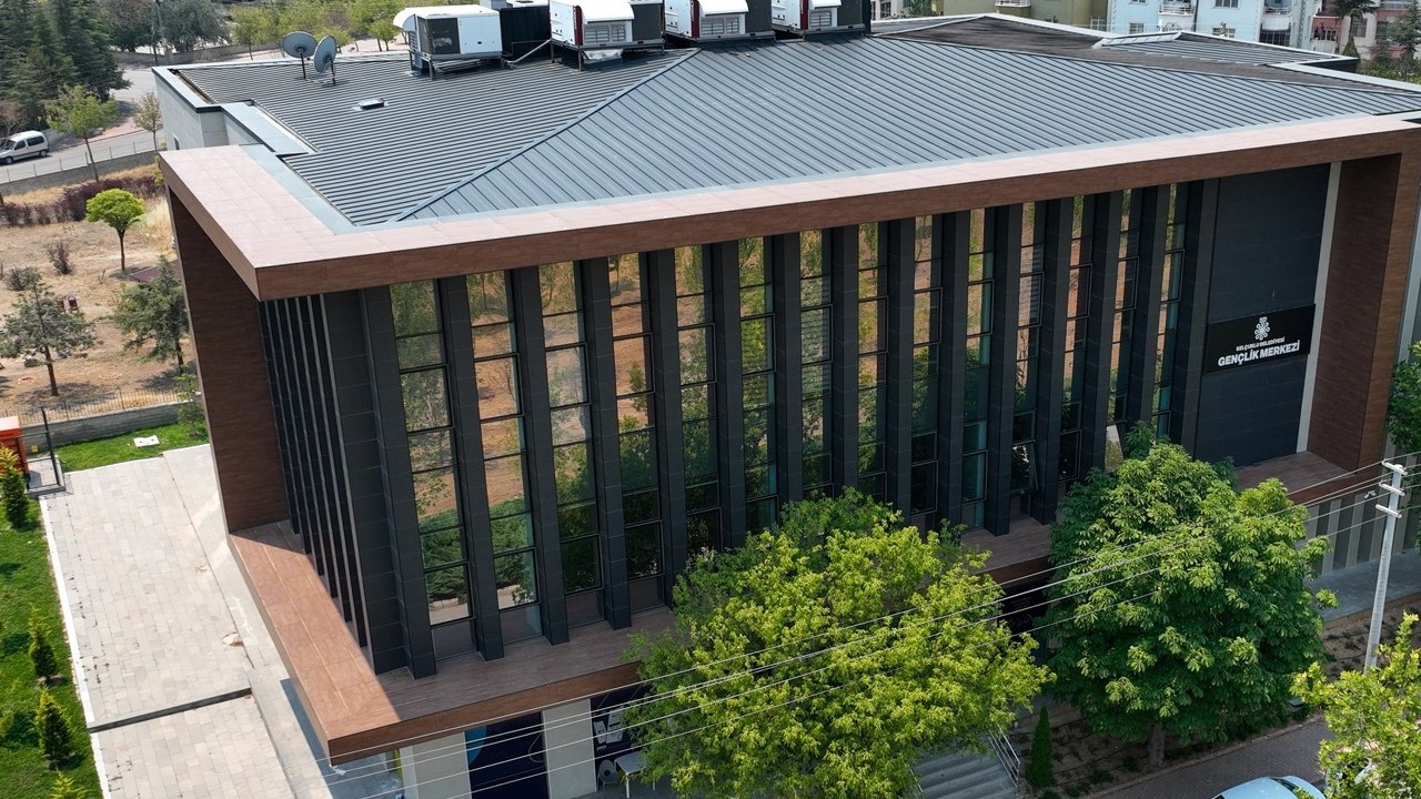 Selçuklu Gençlik Merkezi Yeni Yerinde Hizmete Açıldı