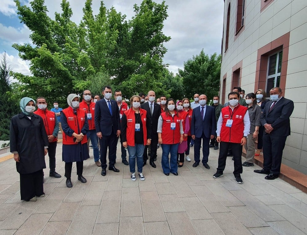 Selçuklu Vefa Destek gönüllere dokunuyor 