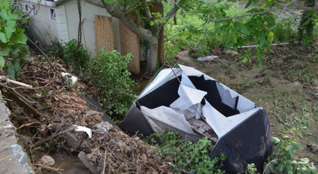 Selçuk'ta sel felaketi! Bir çok yer selden etkilendi