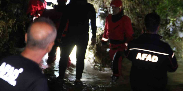 Selde kaybolan vatandaşı arama çalışmaları sürüyor