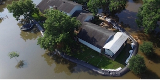 Selden evini böyle korudu