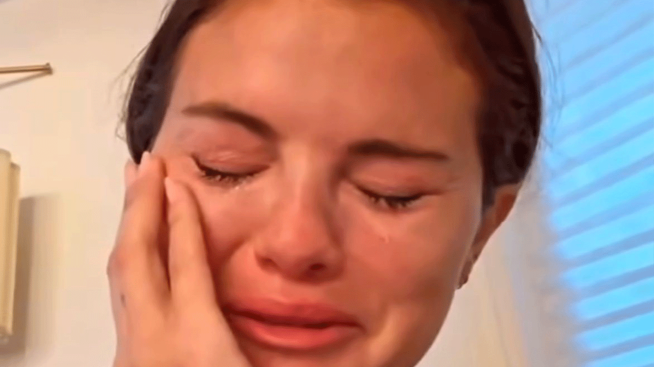 Selena Gomez, Trump'a tepki gösterdi! Göçmen politikalarına ağlayarak isyan etti