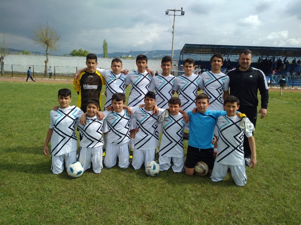Selendi’de futbol ve voleybola YBO damgası 