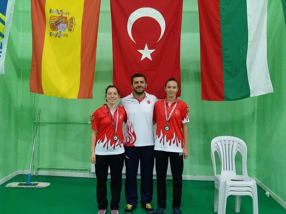 Selendili Kızlar Uluslararası Turnuvada Üçüncü Oldular. 