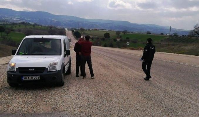Selendi’ye girişlere sıkı denetim 