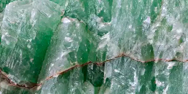 Selenit taşı nedir, ne faydaları var? Selenit taşı nerelerde, nasıl kullanılır? Bu taş ile ilgili gerçek ortaya çıktı!