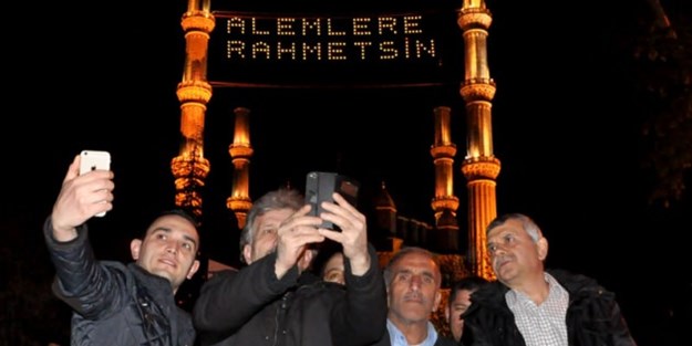 16 yıl sonra bir ilk! Gören telefona sarıldı